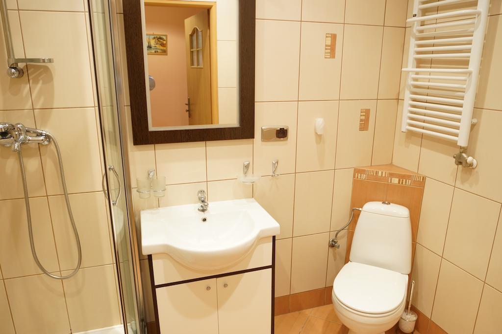 Pokoje Sylwia Z Aneksami Kuchennymi W Kazdym Pokoju Ustron Zimmer foto